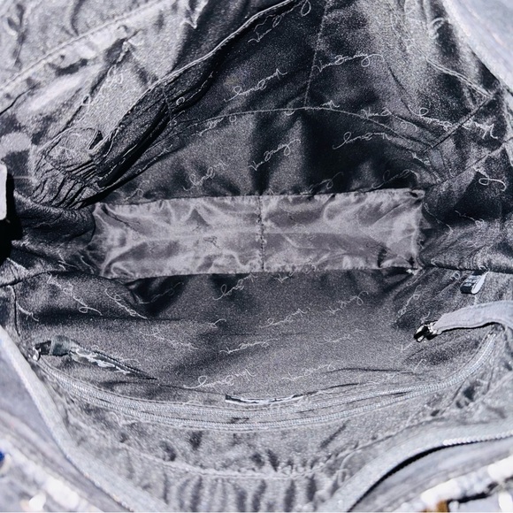 Vera Bradley Black and White Textured Tote Bag - Picture 7 of 8